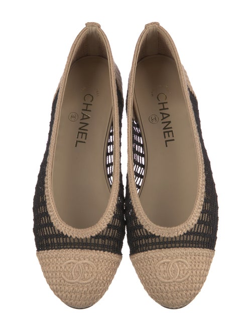 Chanel 2025 Interlocking CC Logo Flats