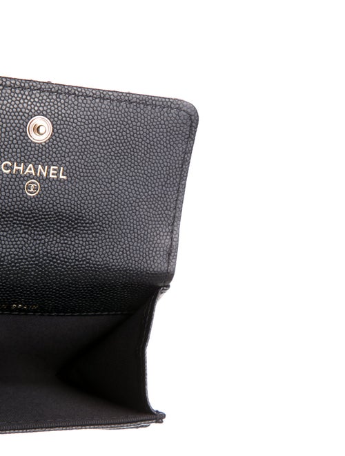 Chanel 2023 Interlocking CC Logo Trifold Wallet