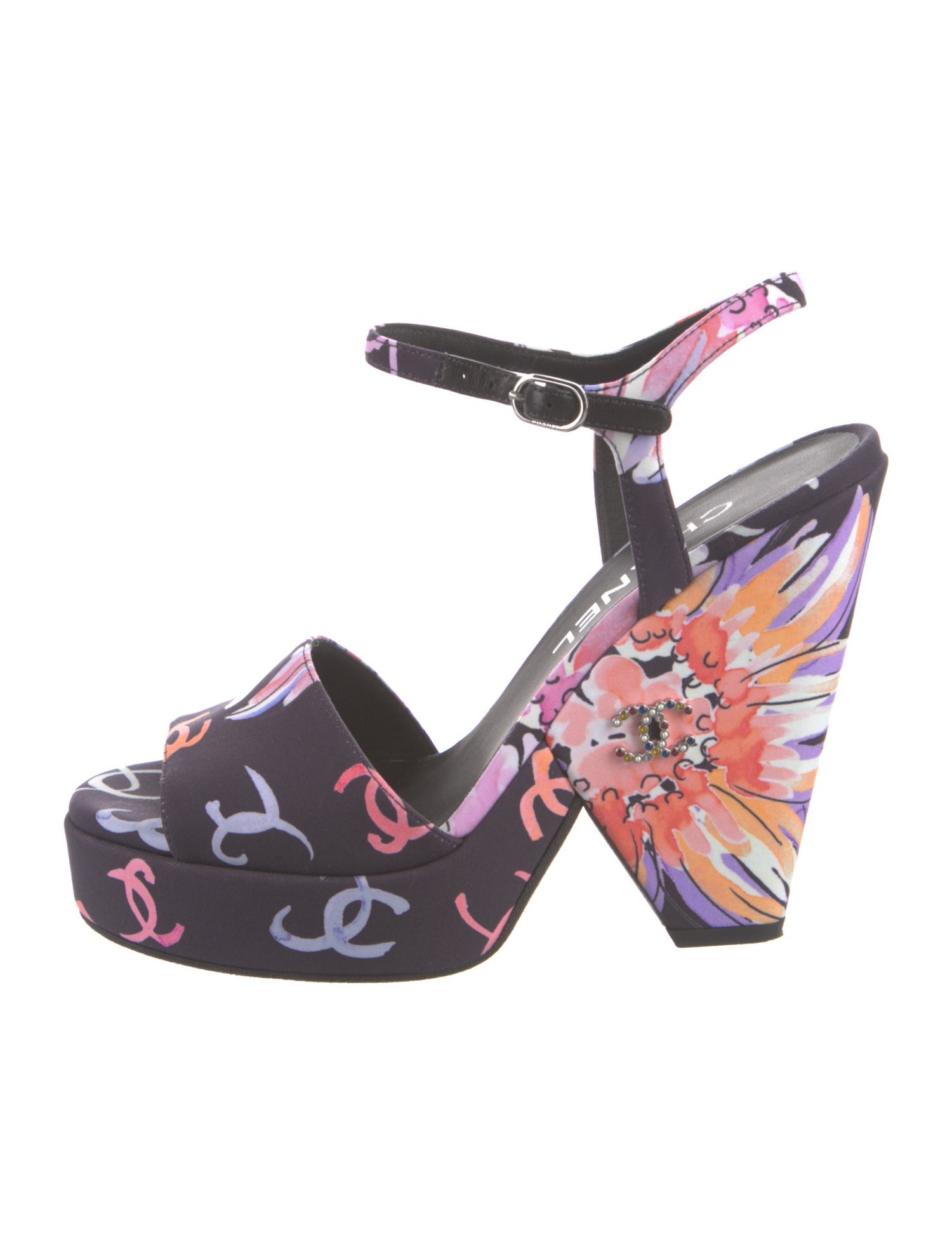 Chanel 2024 Interlocking CC Logo Sandals