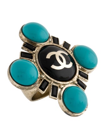 Chanel Strass & Resin CC Cocktail Ring