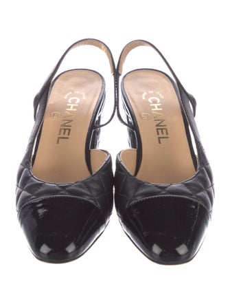 Chanel Interlocking CC Logo Leather Slingback Pumps