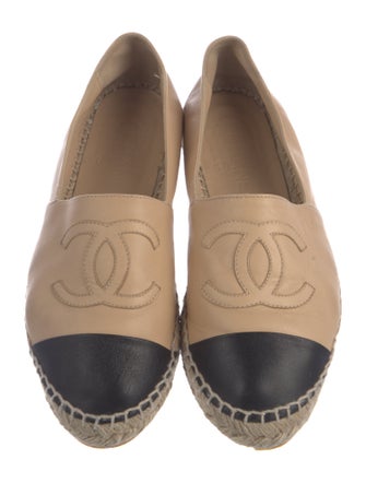 Chanel Interlocking CC Logo Leather Espadrilles