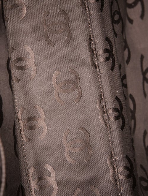 Chanel Caviar CC Shoulder Bag