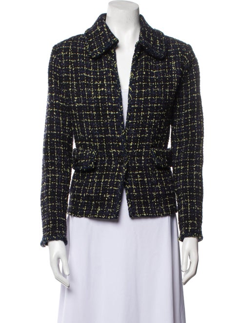 Chanel 2022 Tweed Pattern Blazer