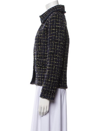 Chanel 2022 Tweed Pattern Blazer