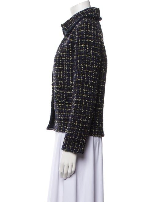 Chanel 2022 Tweed Pattern Blazer