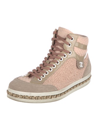 Chanel 2020 Interlocking CC Logo Espadrille Sneakers