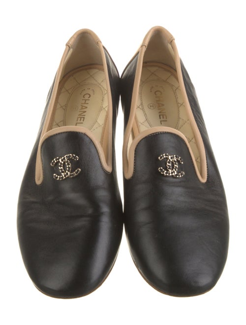 Chanel 2017 Interlocking CC Logo Loafers