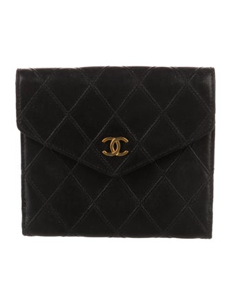 Chanel 1994-1996 Interlocking CC Logo Compact Wallet