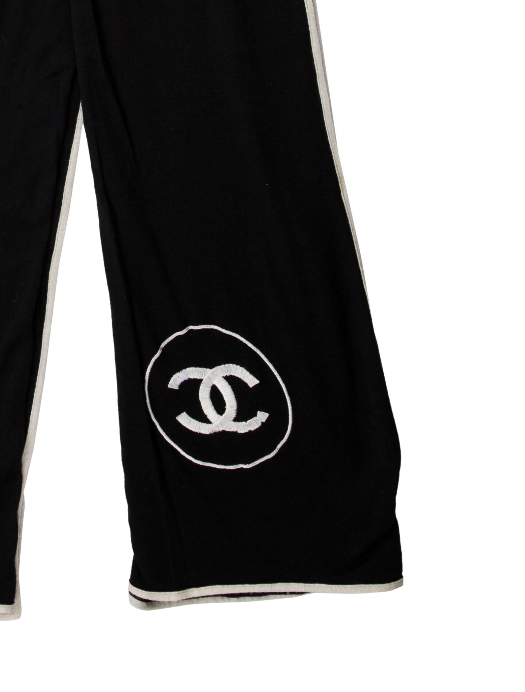 Chanel Cashmere 2017 Scarf