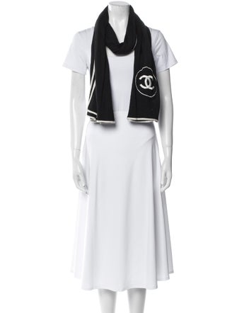 Chanel Cashmere 2017 Scarf