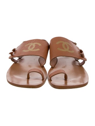 Chanel 2021 Interlocking CC Logo Slides