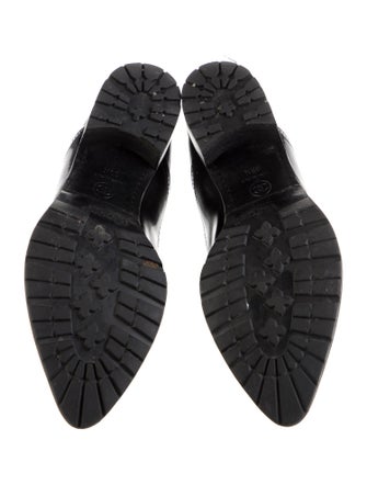 Chanel Interlocking CC Logo Leather Oxfords