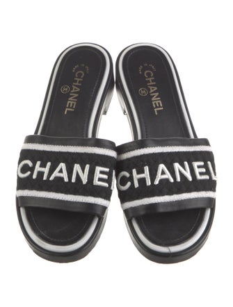 Chanel 2021 Interlocking CC Logo Slides