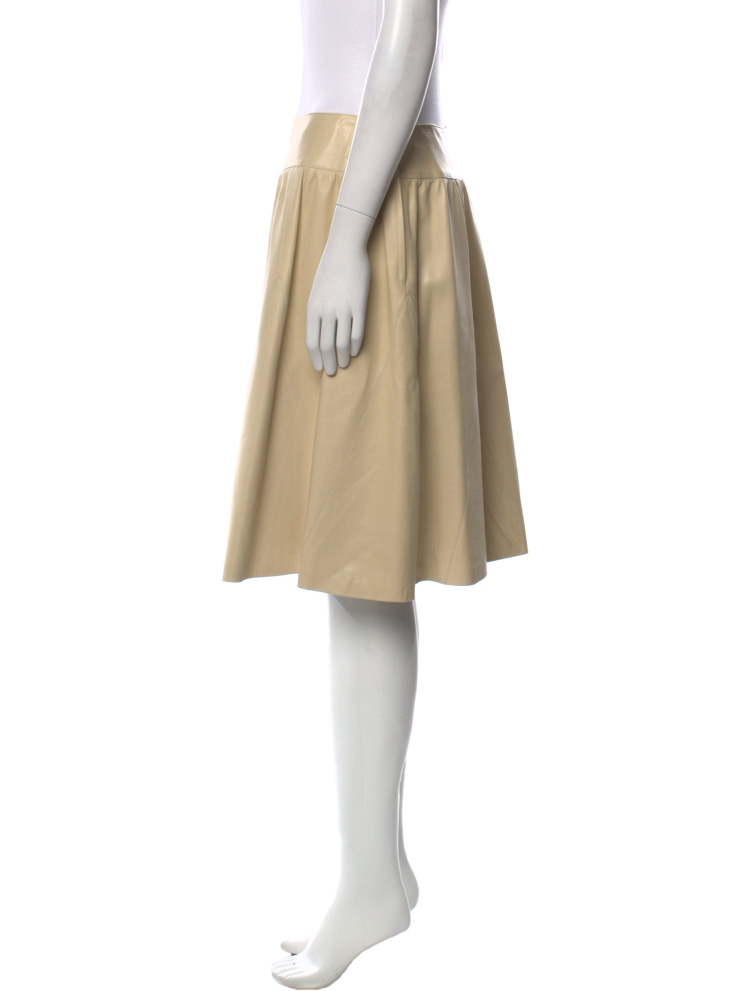 Chanel Vintage Knee-Length Skirt