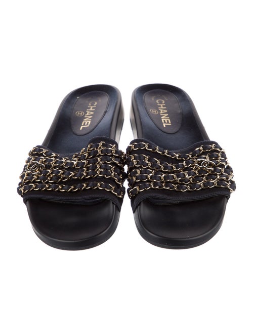 Chanel inter Karligraphy Accent Slides