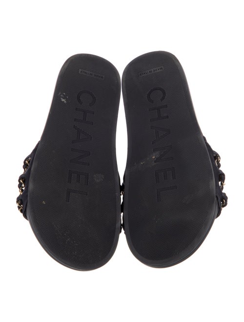 Chanel inter Karligraphy Accent Slides