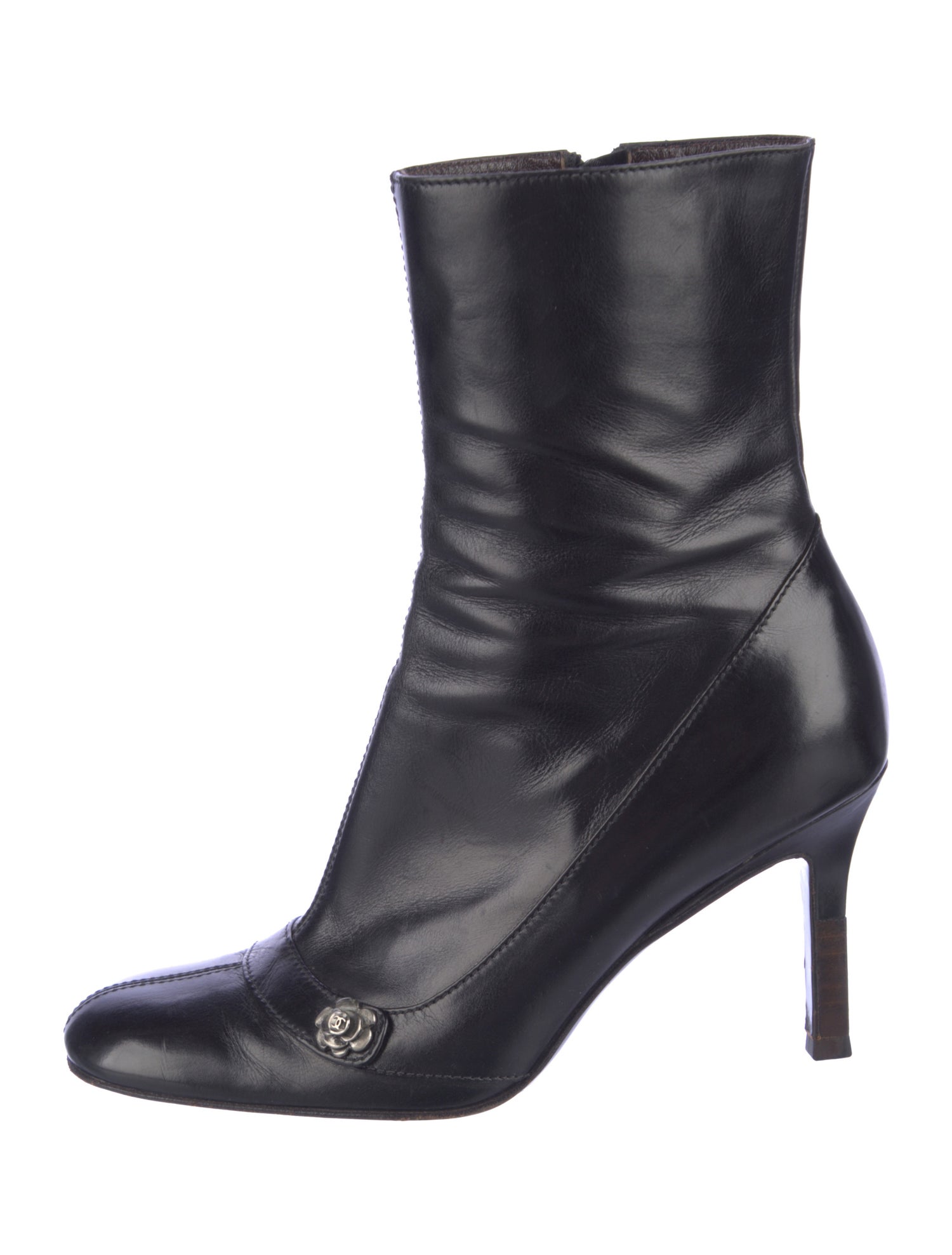 Chanel Vintage Interlocking CC Logo Boots