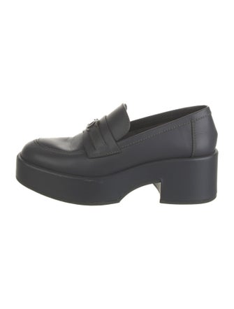 Chanel Interlocking CC Logo Leather Loafers