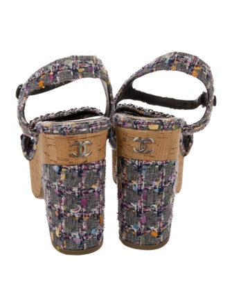 Chanel 2019 Interlocking CC Logo Slingback Sandals