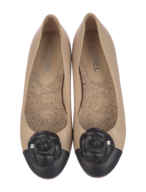 Chanel Interlocking CC Logo Lambskin Flats