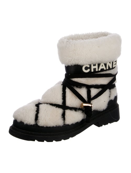Chanel 2019 Interlocking CC Logo Boots