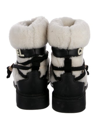 Chanel 2019 Interlocking CC Logo Boots