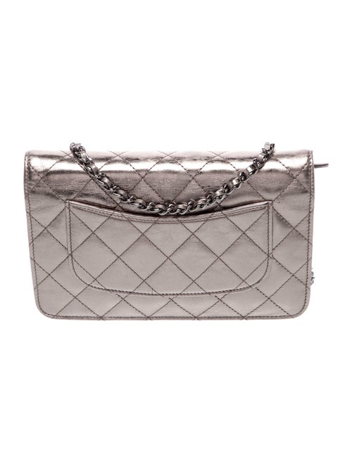 Chanel Reissue Wallet on Chain