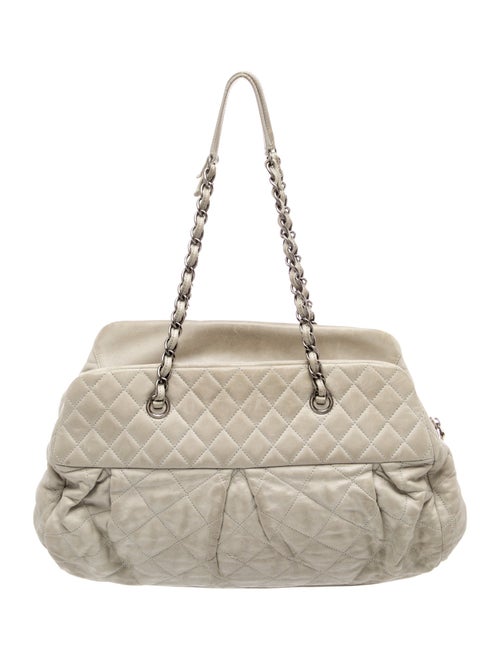 Chanel Chic Quilt Bowling Bag
