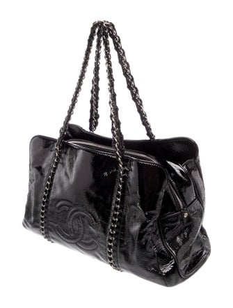 Chanel Modern Chain Tote
