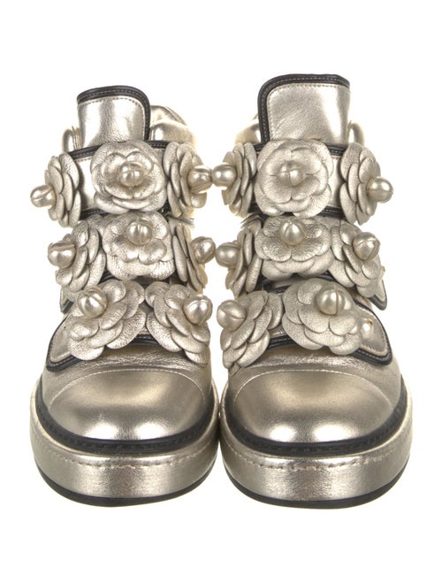 Chanel Interlocking CC Logo Leather Sneakers