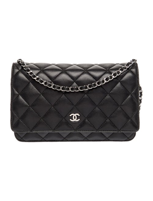 Chanel Classic Wallet on Chain