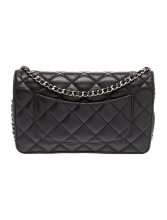 Chanel Classic Wallet on Chain