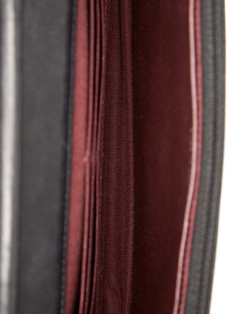 Chanel Classic Wallet on Chain