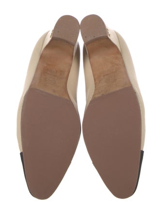 Chanel Interlocking CC Logo Karung Pumps