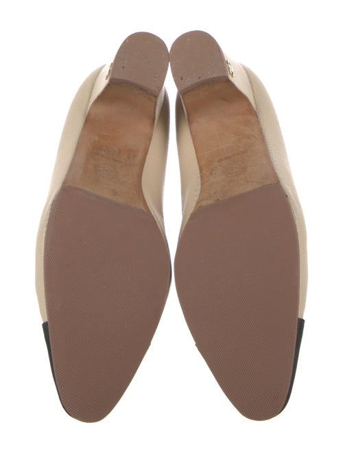 Chanel Interlocking CC Logo Karung Pumps