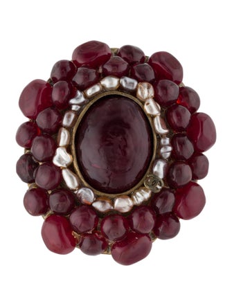 Chanel Faux Pearl & Gripoix Pendant Brooch