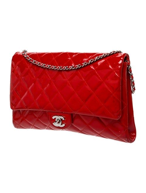Chanel Patent New Clutch w/ Chain