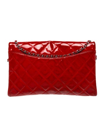 Chanel Patent New Clutch w/ Chain