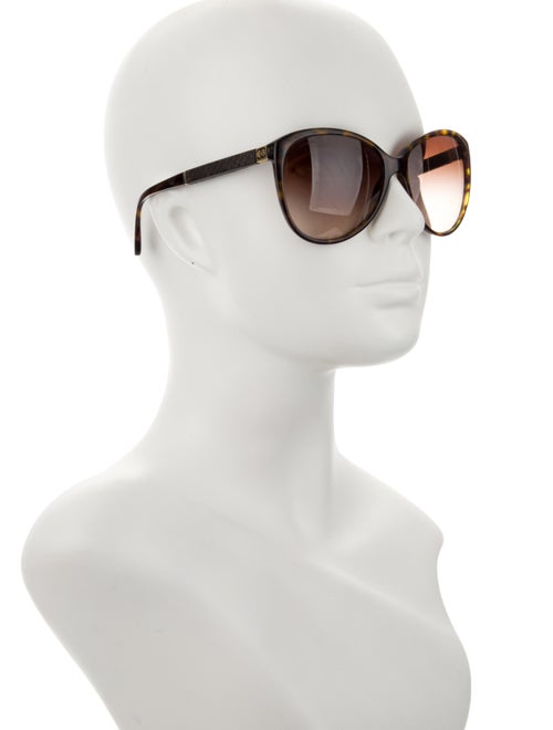 Chanel Interlocking CC Logo Cat-Eye Sunglasses