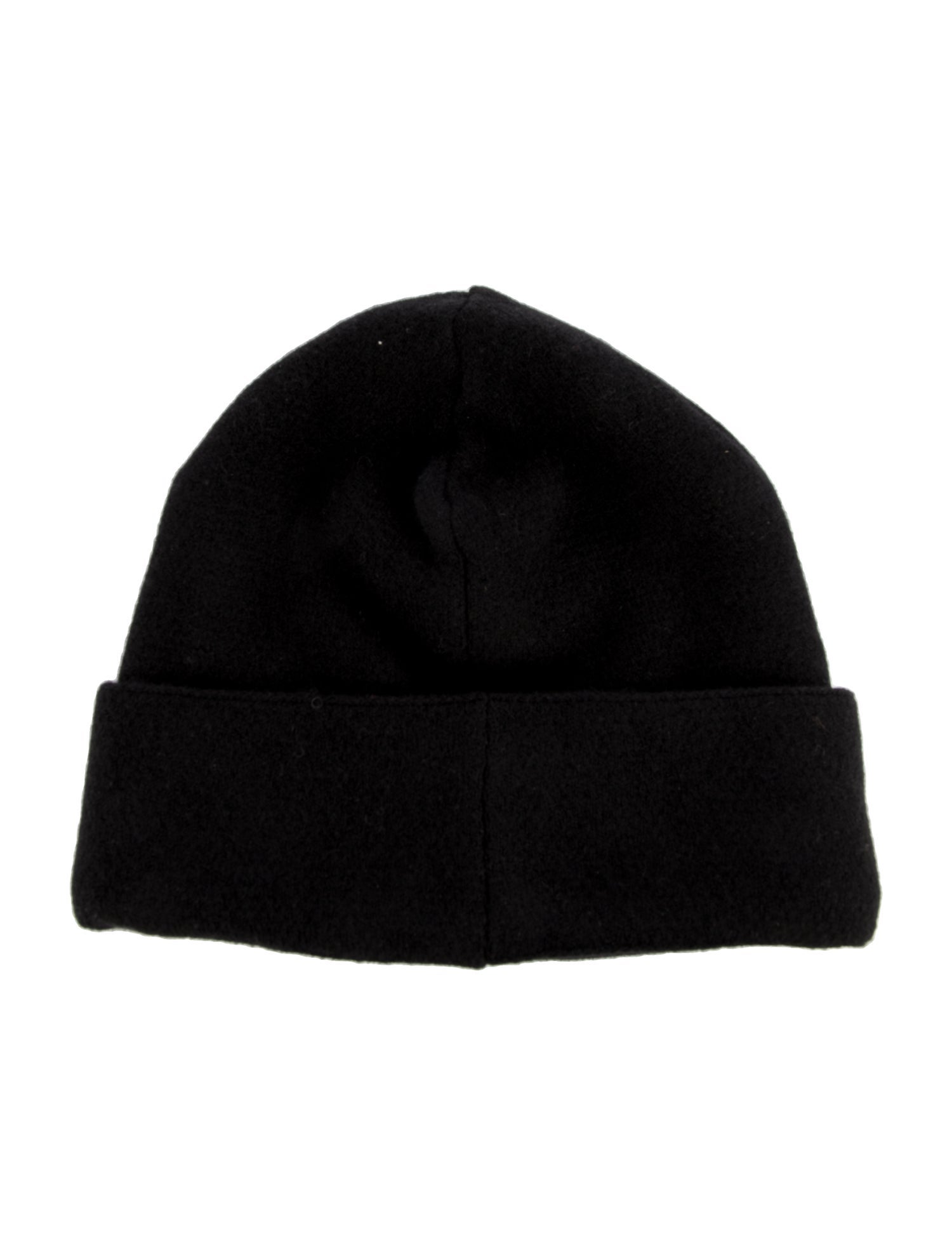 Chanel 2022 CC Cashmere Beanie w/ Tags w/ Tags