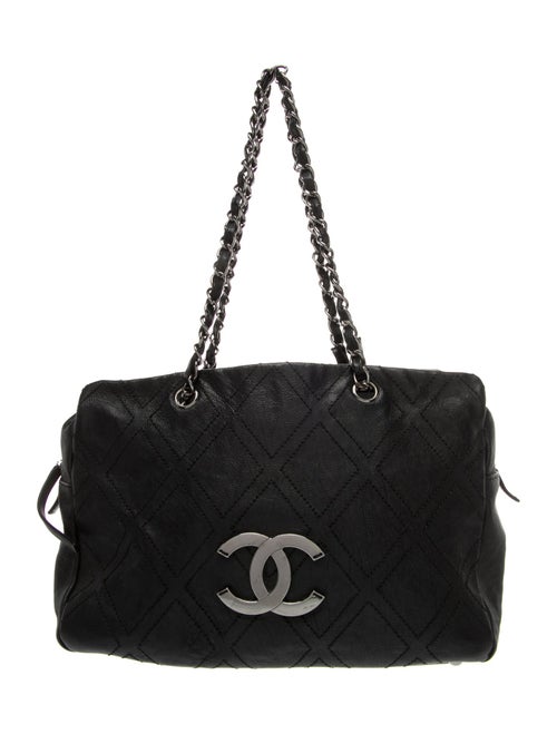 Chanel Large Diamond Stitch Tote