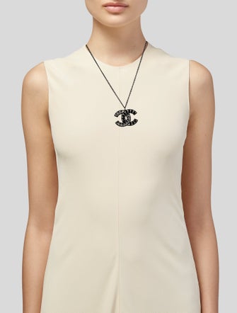 Chanel Strass CC Pendant Necklace