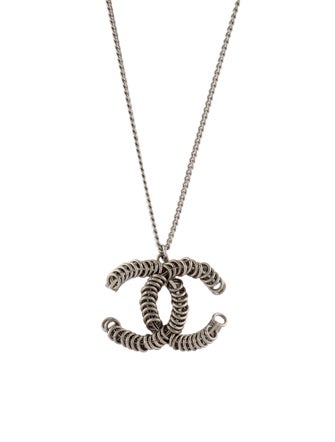 Chanel Chain Link CC Pendant Necklace