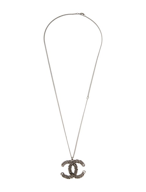 Chanel Chain Link CC Pendant Necklace