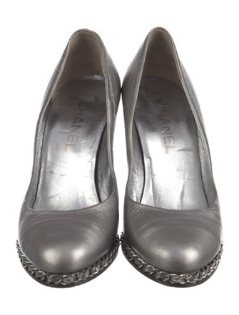 Chanel 2011 Interlocking CC Logo Pumps