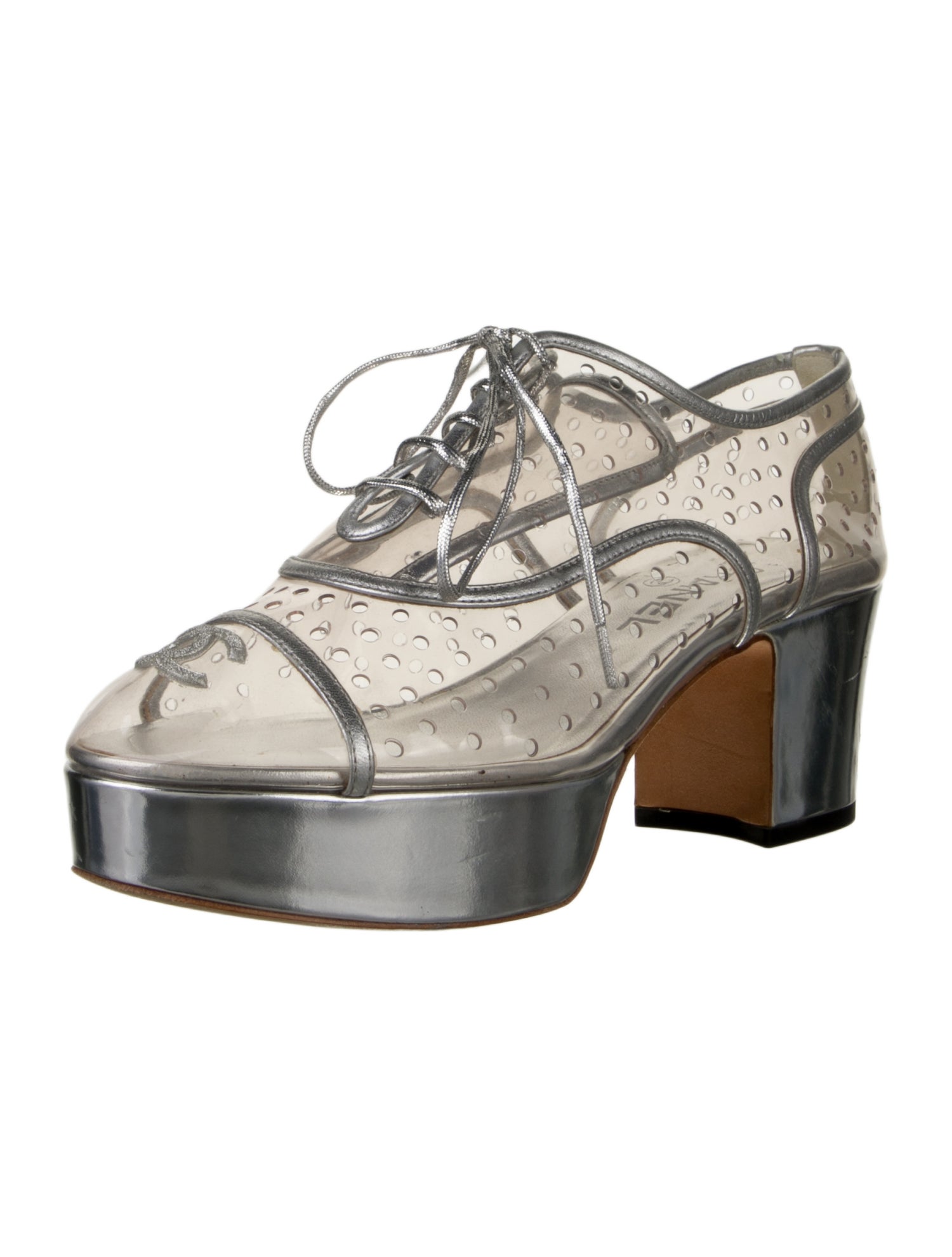 Chanel 2016 Interlocking CC Logo T-Strap Pumps