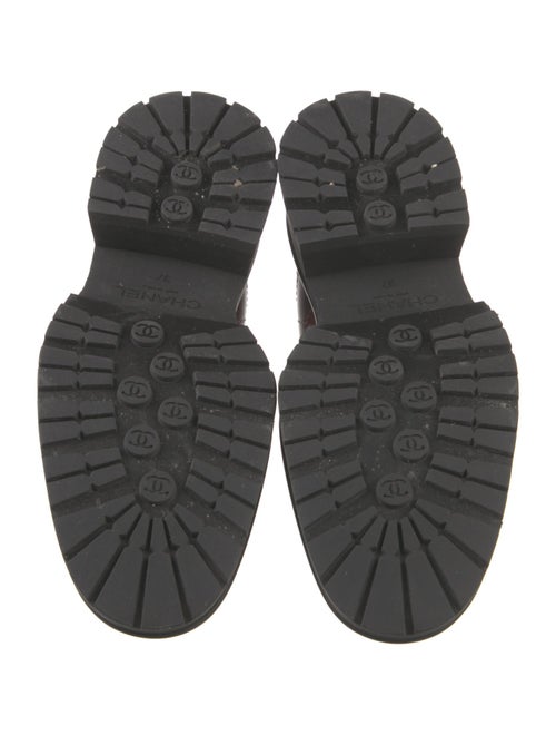 Chanel 2023 Interlocking CC Logo Pumps