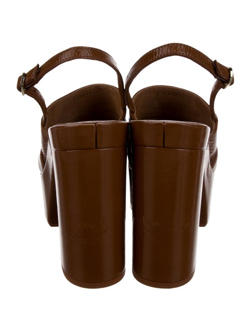 Chanel 2023 Interlocking CC Logo Slingback Sandals