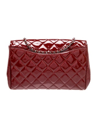 Chanel Patent New Clutch w/ Chain